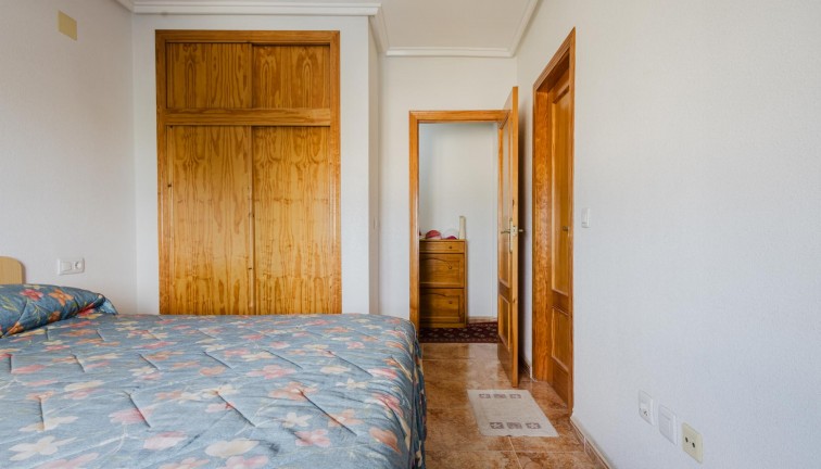 Reventa - Apartamento / piso - Torrevieja