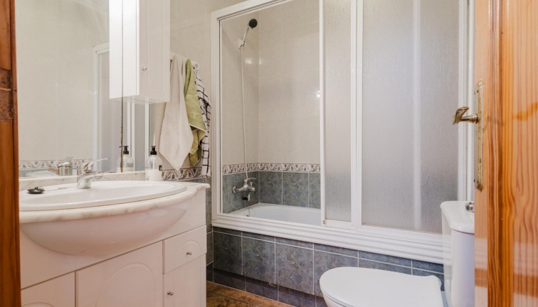 Reventa - Apartamento / piso - Torrevieja