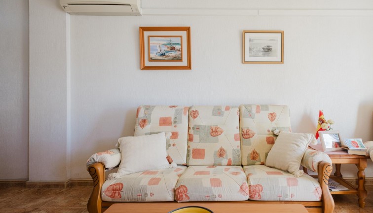 Reventa - Apartamento / piso - Torrevieja