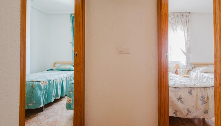 Reventa - Apartamento / piso - Torrevieja