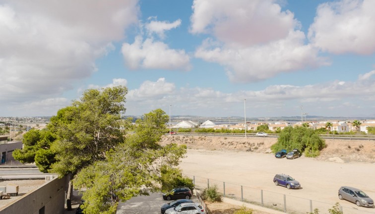 Reventa - Apartamento / piso - Torrevieja