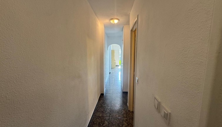 Återförsäljning - Lägenhet - Torrevieja - Acequion