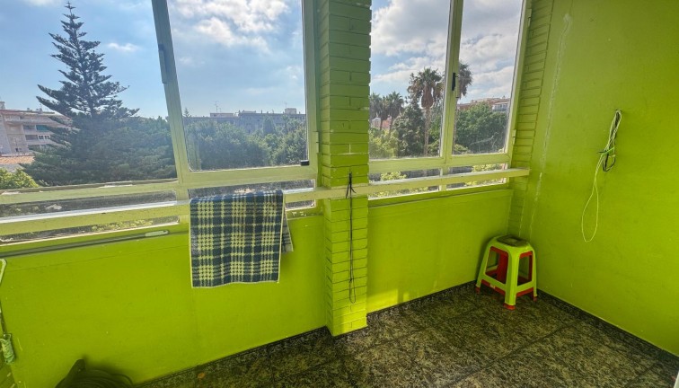 Återförsäljning - Lägenhet - Torrevieja - Acequion