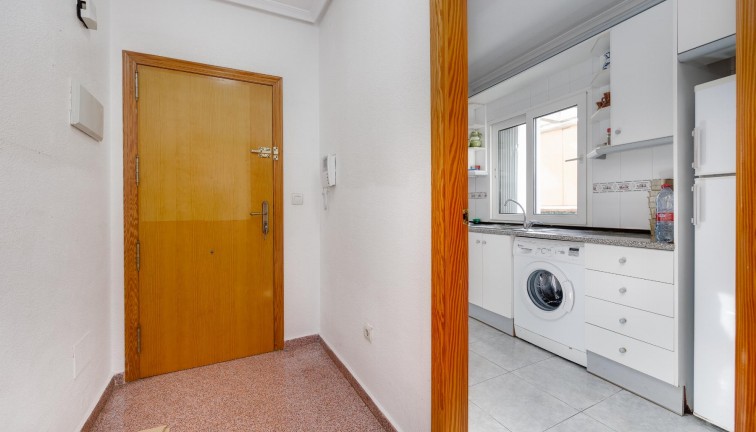 Resale - Apartment - Torrevieja