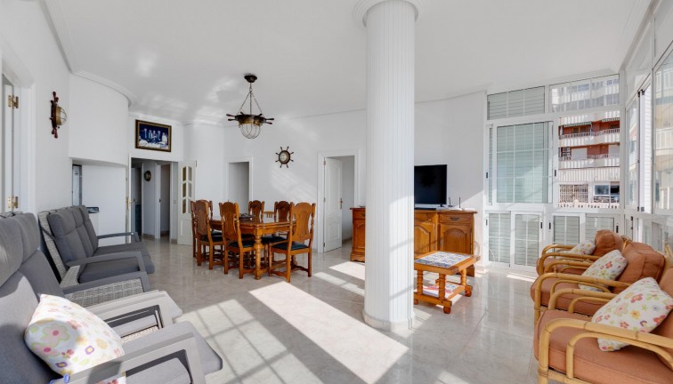 Reventa - Apartamento / piso - Torrevieja - Acequion