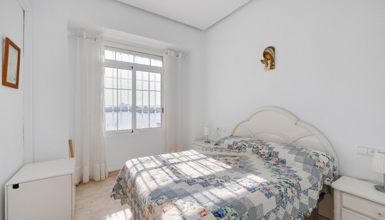 Reventa - Apartamento / piso - Torrevieja - Acequion