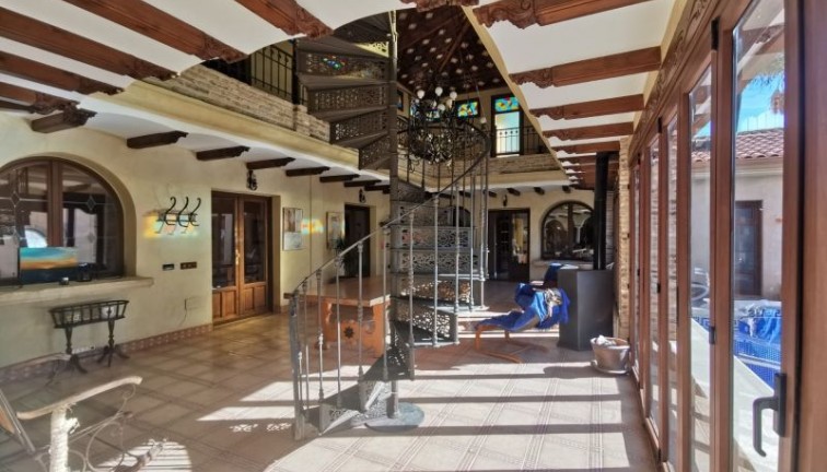 Reventa - Chalet - Orihuela