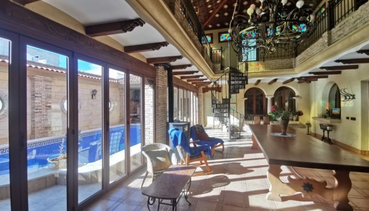 Reventa - Chalet - Orihuela