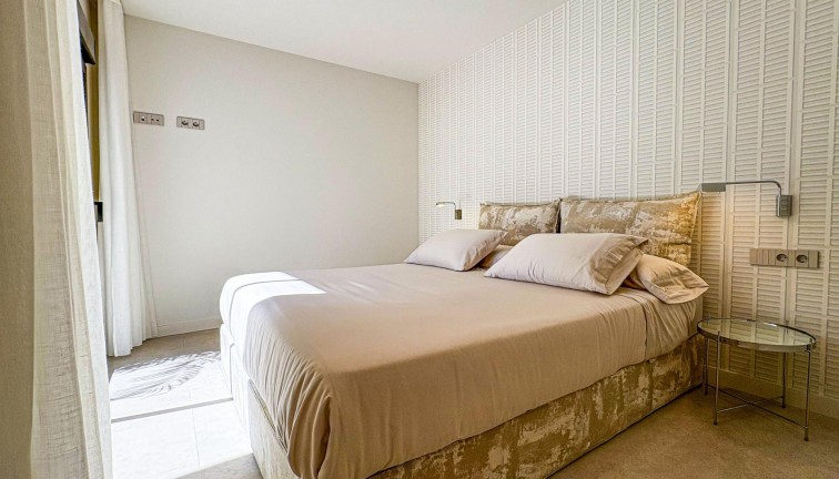 Uudistuotanto - Erillistalo - Rojales - Ciudad Quesada