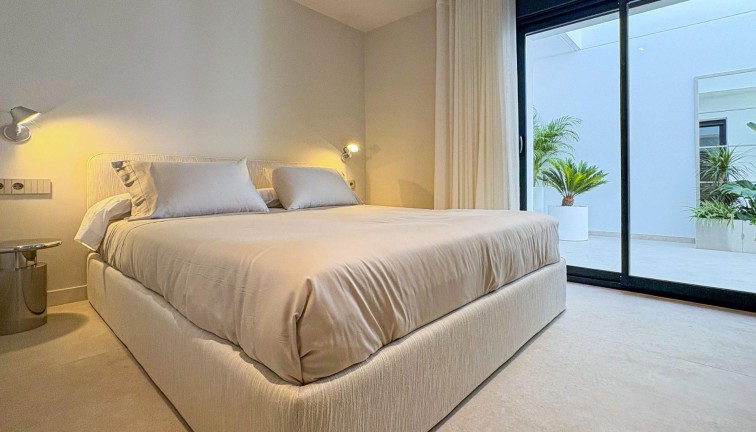 Uudistuotanto - Erillistalo - Rojales - Ciudad Quesada