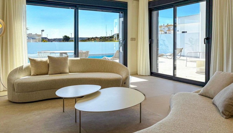 Uudistuotanto - Erillistalo - Rojales - Ciudad Quesada