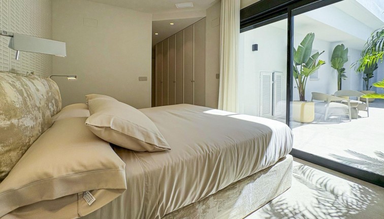 Uudistuotanto - Erillistalo - Rojales - Ciudad Quesada