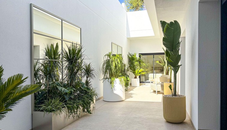 Uudistuotanto - Erillistalo - Rojales - Ciudad Quesada