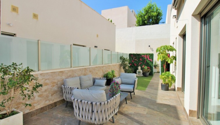 Reventa - Chalet - Villamartín