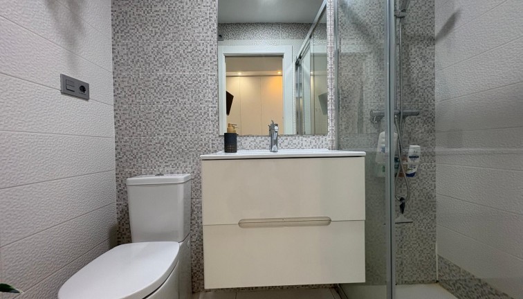 Jälleenmyynti - Erillistalo - Orihuela Costa - Villamartín