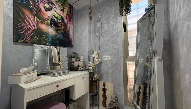 Jälleenmyynti - Erillistalo - Orihuela Costa - Villamartín