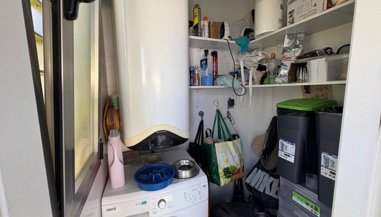 Jälleenmyynti - Erillistalo - Orihuela Costa - Villamartín