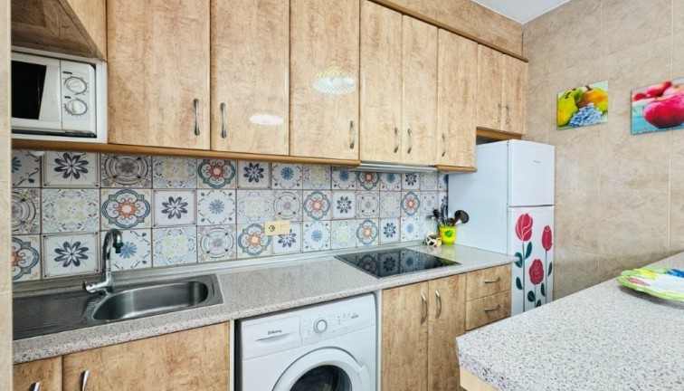 Jälleenmyynti - Asunto - La Mata - LA MATA