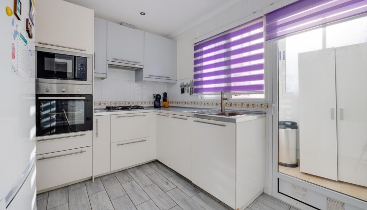 Reventa - Apartamento - Apartamento en el último piso - Almoradí