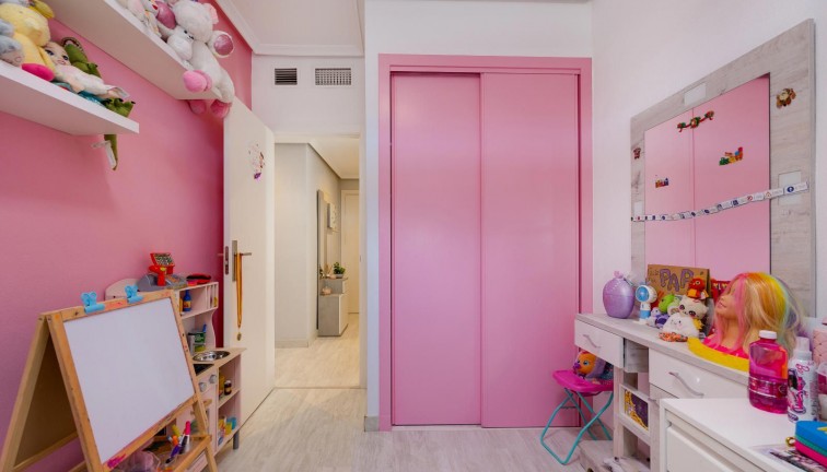 Reventa - Apartamento - Apartamento en el último piso - Almoradí