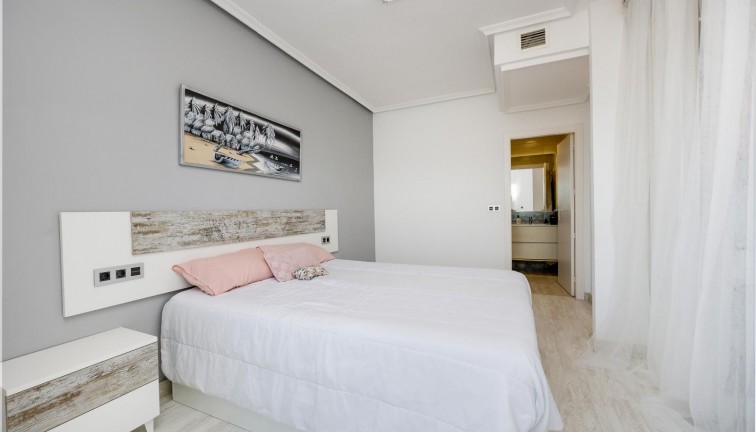 Reventa - Apartamento - Apartamento en el último piso - Almoradí