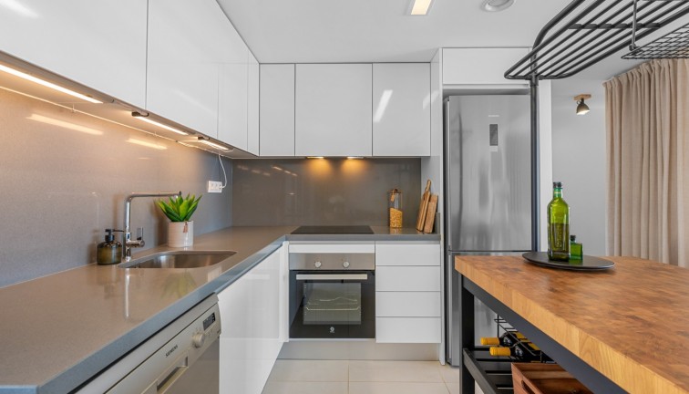 Resale - Apartment - Torrevieja - Punta Prima