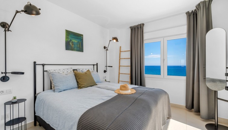 Resale - Apartment - Torrevieja - Punta Prima