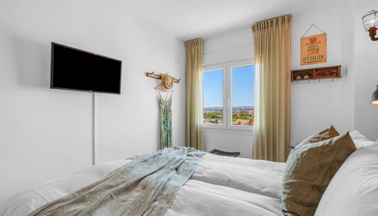 Resale - Apartment - Torrevieja - Punta Prima