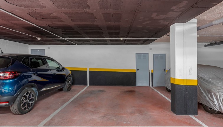 Resale - Apartment - Torrevieja - Punta Prima