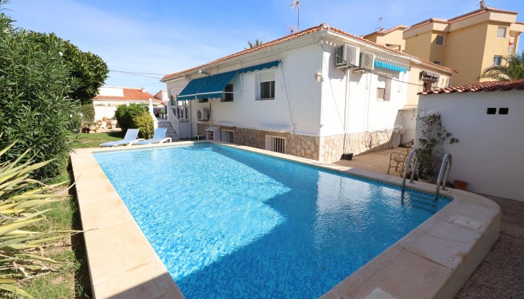 Reventa - Casa adosada - Torrevieja - Punta Prima