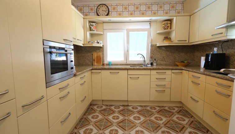 Reventa - Casa adosada - Torrevieja - Punta Prima