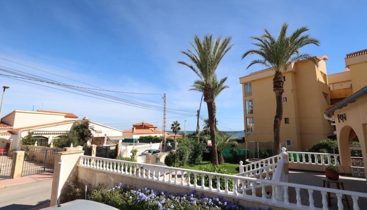 Reventa - Casa adosada - Torrevieja - Punta Prima