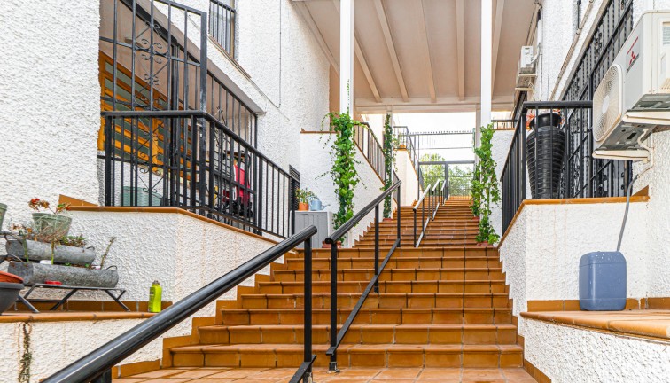 Återförsäljning - Lägenhet - Villamartín