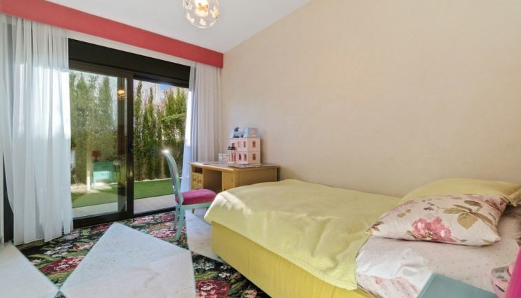 Resale - Chalet - Orihuela Costa - Aguamarina