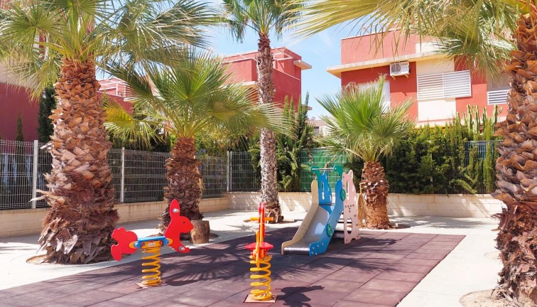 Reventa - Apartamento - Apartamento en el último piso - Orihuela Costa - Lomas de Cabo Roig