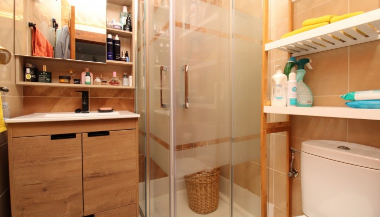 Reventa - Casa adosada - San Miguel de Salinas