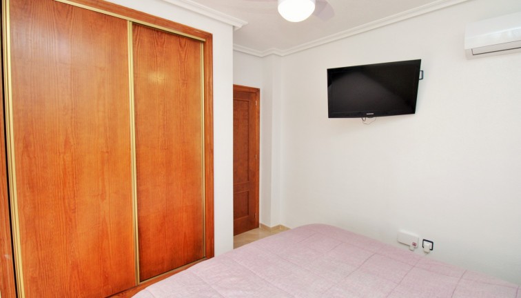 Reventa - Casa adosada - San Miguel de Salinas