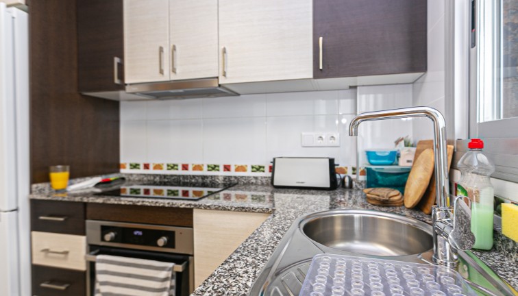 Reventa - Casa adosada - Guardamar del Segura