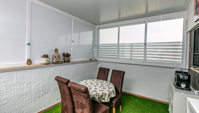 Reventa - Casa adosada - Guardamar del Segura