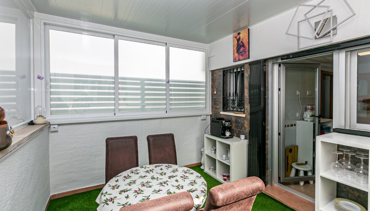 Reventa - Casa adosada - Guardamar del Segura