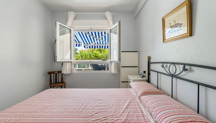 Reventa - Apartamento / piso - Orihuela Costa - Campoamor