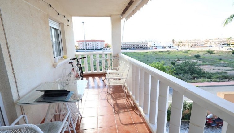 Reventa - Apartamento - Apartamento en el último piso - Orihuela Costa - Lomas de Cabo Roig