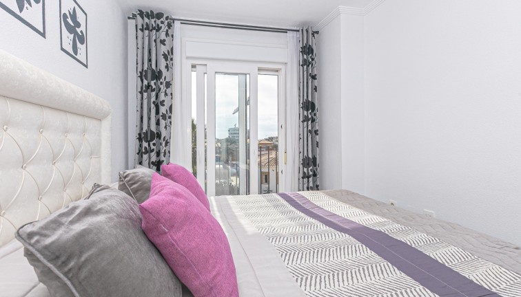 Återförsäljning - Lägenhet - La Zenia