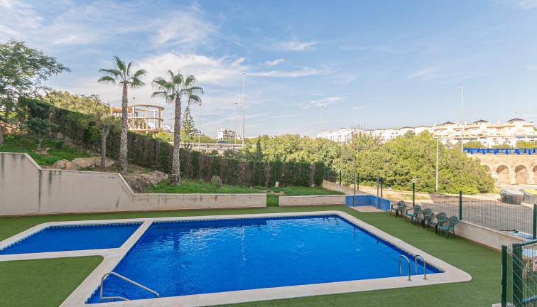 Återförsäljning - Lägenhet - La Zenia