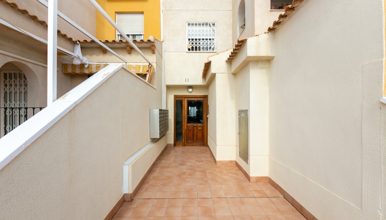 Återförsäljning - Lägenhet - La Zenia