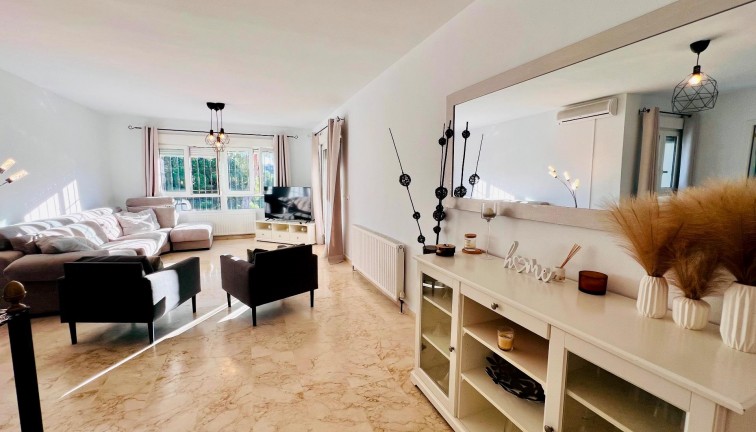 Reventa - Chalet - Orihuela Costa - Campoamor