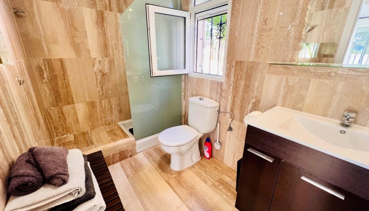 Reventa - Chalet - Orihuela Costa - Campoamor