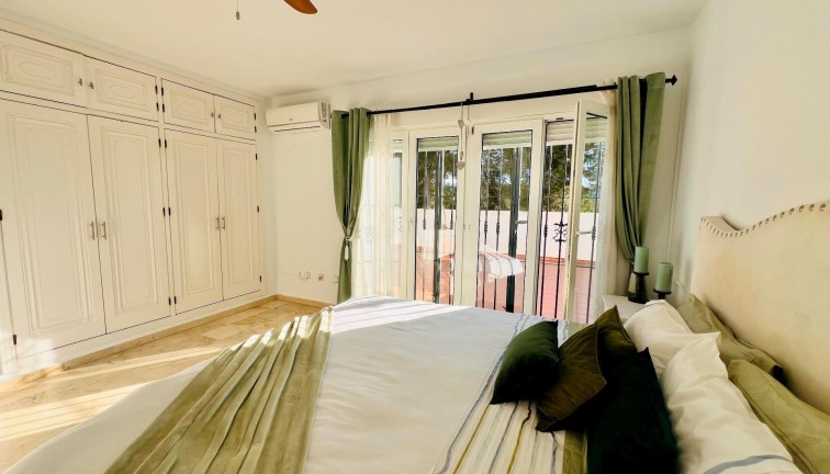 Reventa - Chalet - Orihuela Costa - Campoamor