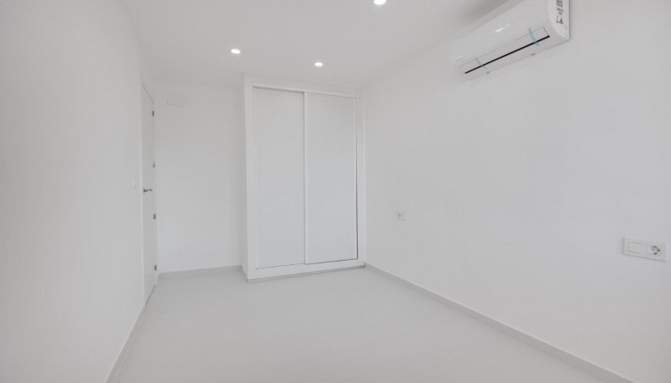 Reventa - Apartamento / piso - Torrevieja - Acequion