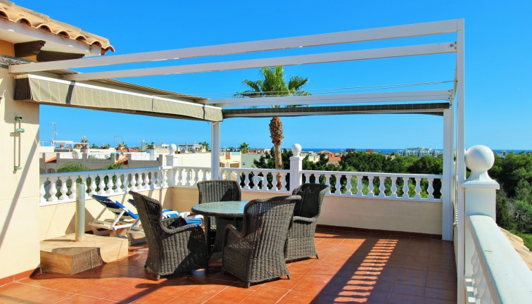 Resale - Chalet - Orihuela Costa - Playa Flamenca